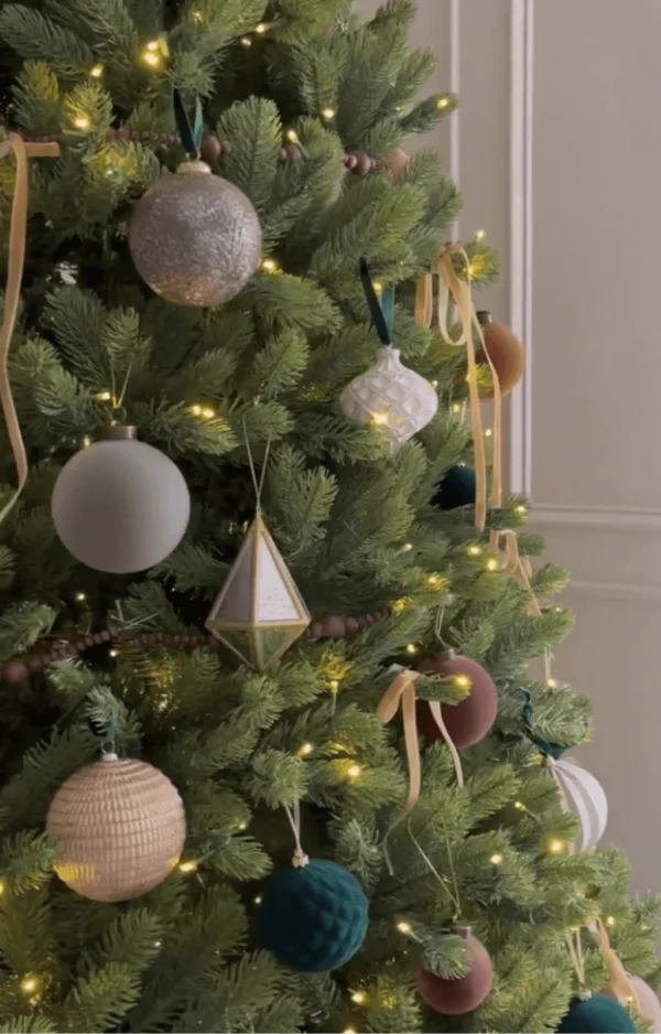 7.5' Slim Artificial Christmas Tree - Image 4
